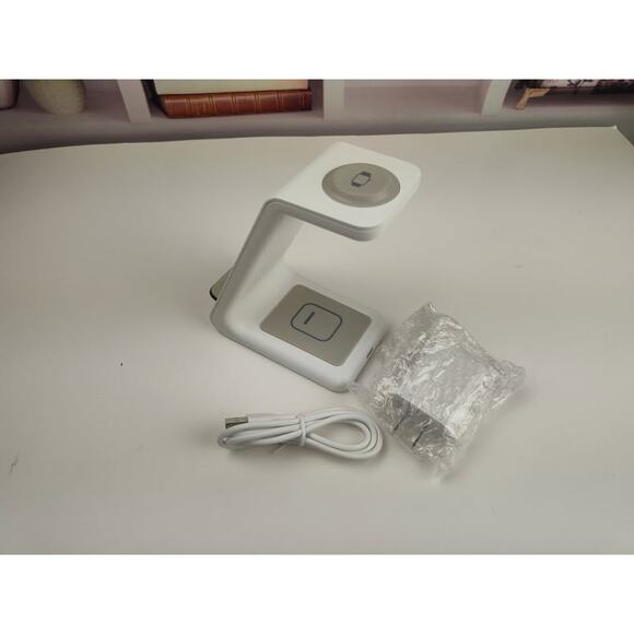 NEW 3 in 1 Wireless Charging Station - Picture 3 of 5